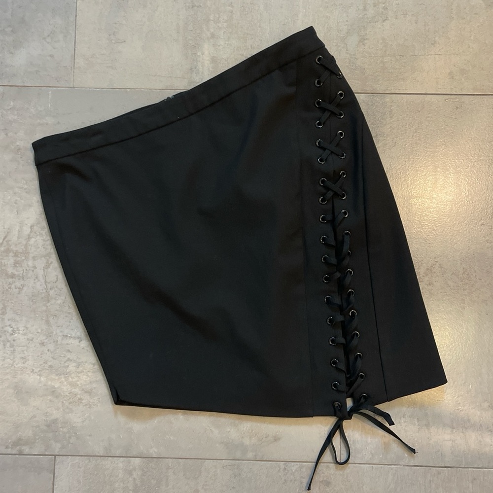 Lined poly black asymmetrical skirt with lacing Size 2 designer is Mason